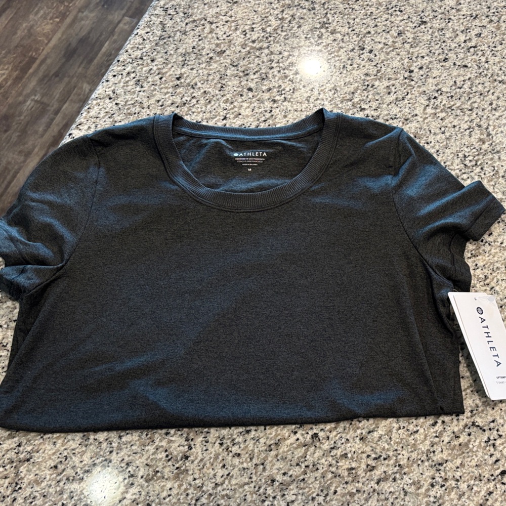 Athleta Uptempo Charcoal Tee